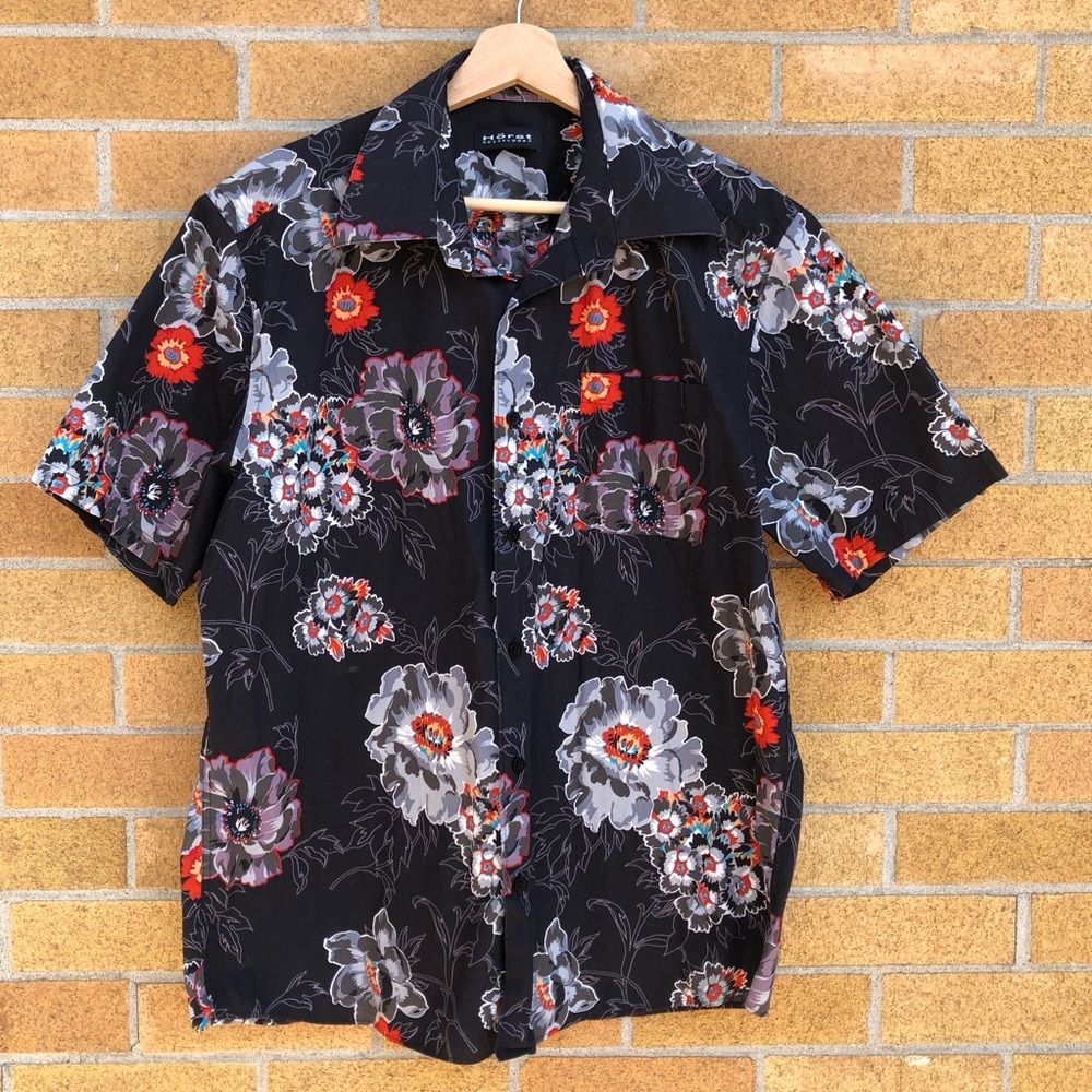 Horst men’s Short Sleeve button-up shirt Black vibrant flowers Casual -L- funky